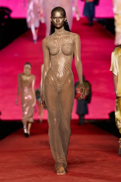 Look 67